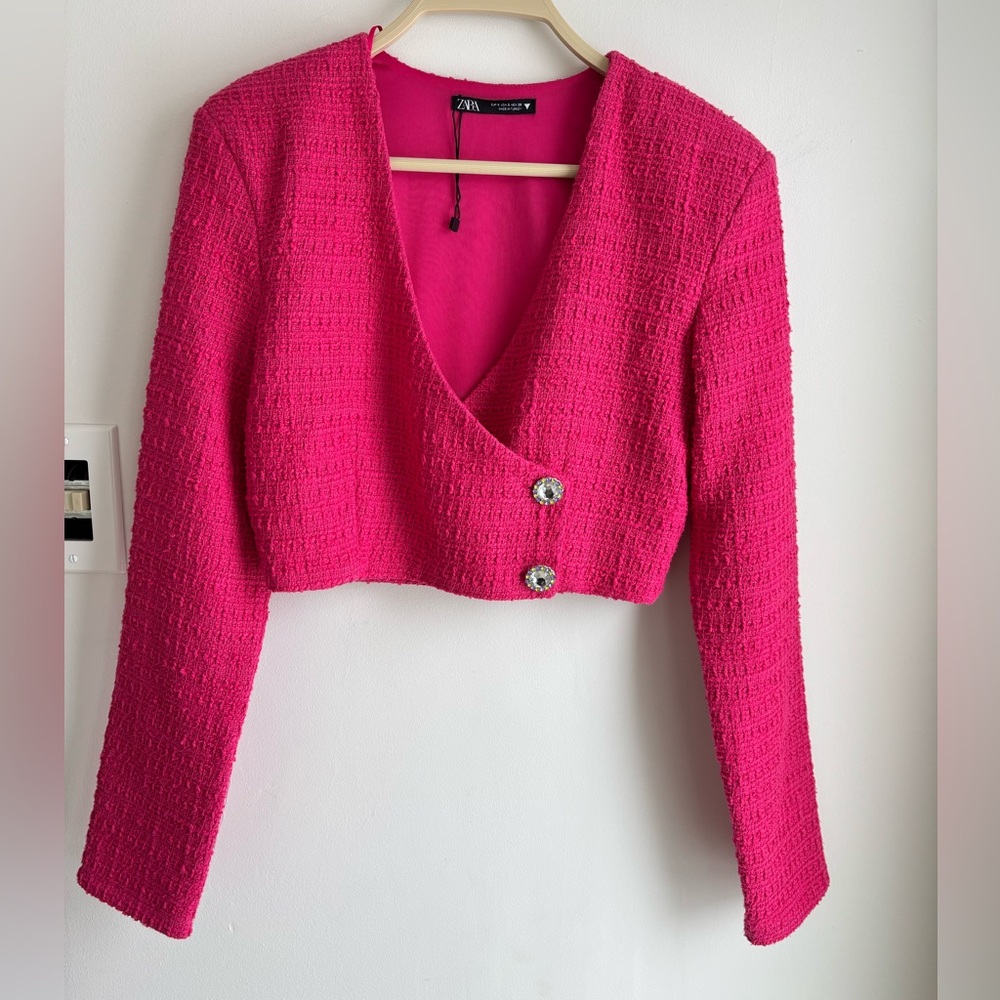 ZARA  Fuchsia Pink Textured Cropped Jacket with Rhinestone Buttons Size Small